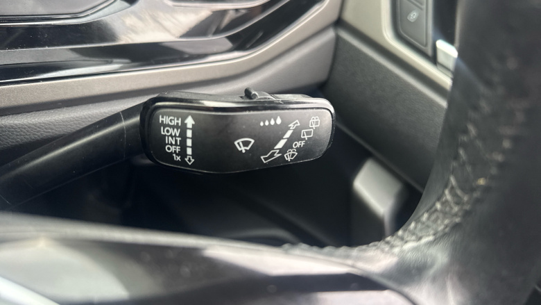 Volkswagen Polo 1.0 TSI 95 SE 5dr Petrol Hatchback